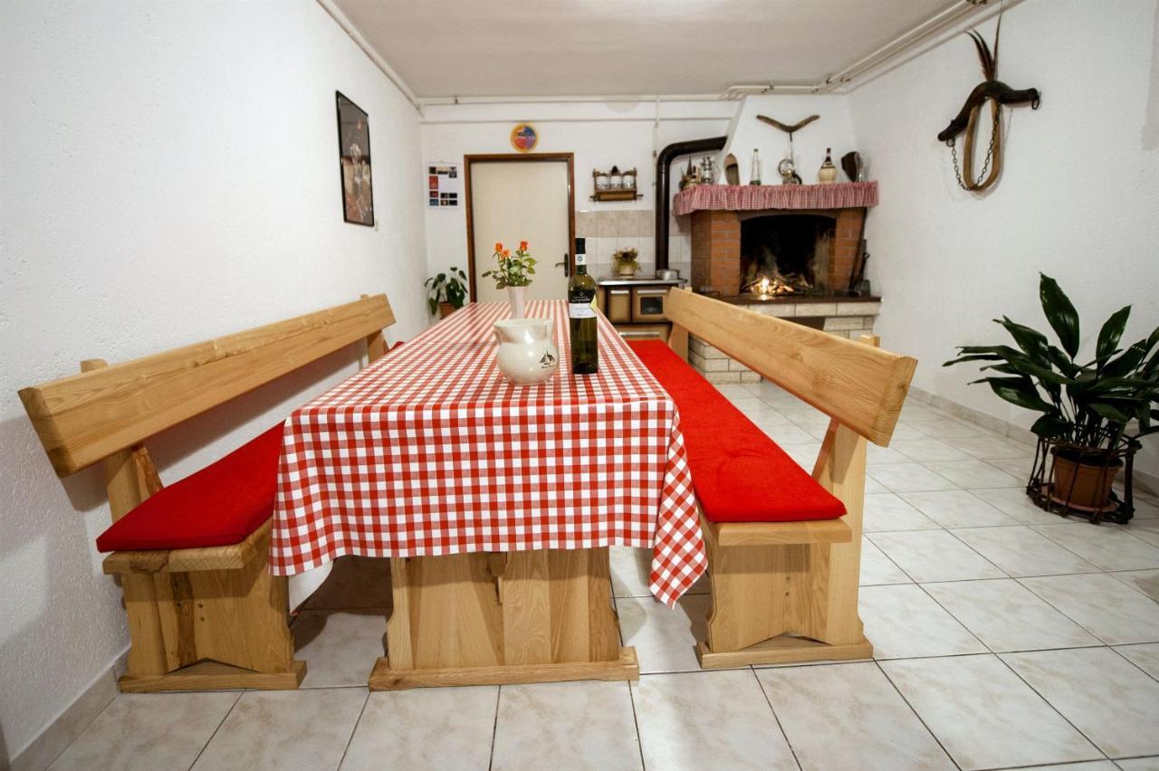 Apartments Milan 罗维尼 外观 照片